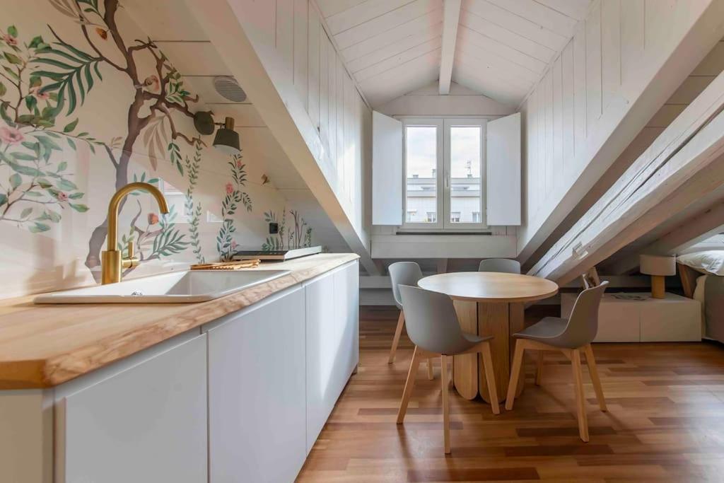 La Tana Del Bianconiglio - Rabbit Hole Apartment Milano Ngoại thất bức ảnh
